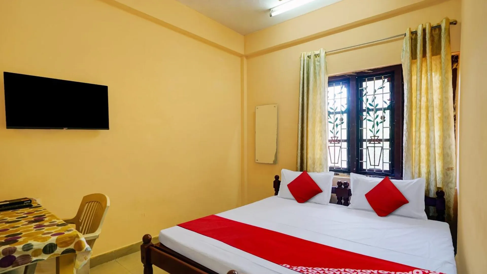Super Hotel O Lekshmi Rooms & Villas Mavelikara